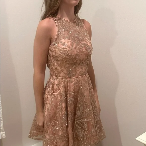 Prom - Picture 2 of 3